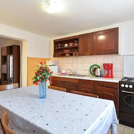 Fuer 6 Personen Ca 80 Qm In Vrznaveri, Istrien Istrische Riviera Holiday home *