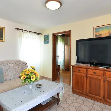 Fuer 6 Personen Ca 80 Qm In Vrznaveri, Istrien Istrische Riviera *